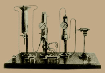 Versuchsanlage von Fritz Haber, mit der er zu Anfang des 20. Jahrhunderts den Stickstoff aus der Luft holte